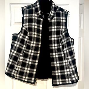 Reversible women’s vest